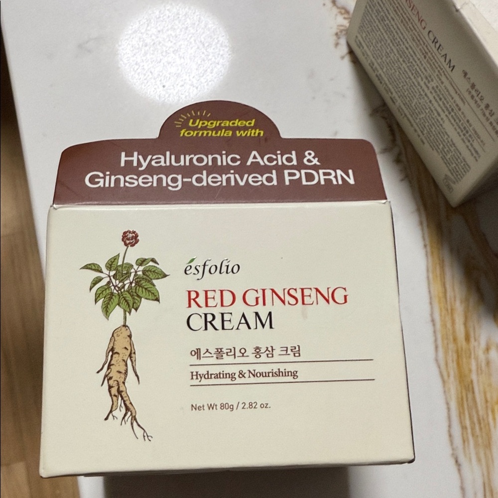 Esfolio Red Ginseng Cream - Hydrating & Nourishing Skincare